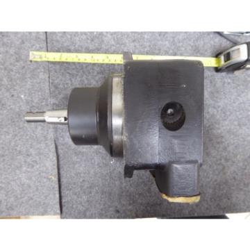 Origin Gobon  PARKER DENISON HYDRAULIC VANE MOTOR M5AF-025-5R01-B10-00000