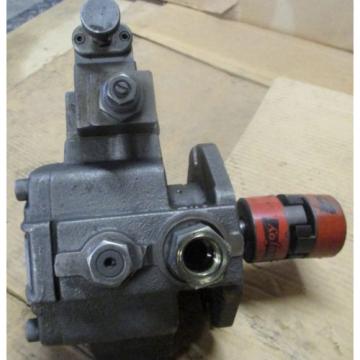 BOSCH-VPV-VANE-PUMP-3000psi-Used Egypt  w/Lovejoy L-100  - 1.375